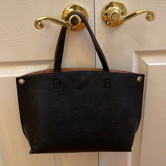 Street Level Handbags - Street Level Reversible Tote